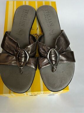 Italian Shoemakers Pewter Leather Slide Sandals